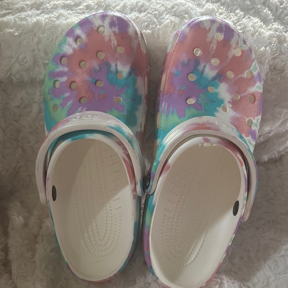 Colorful Tie-Dye adult Clogs